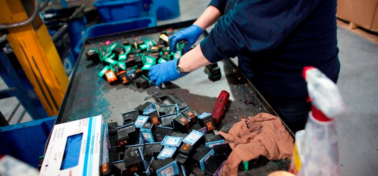 Cómo iniciar tu negocio de recarga de cartuchos